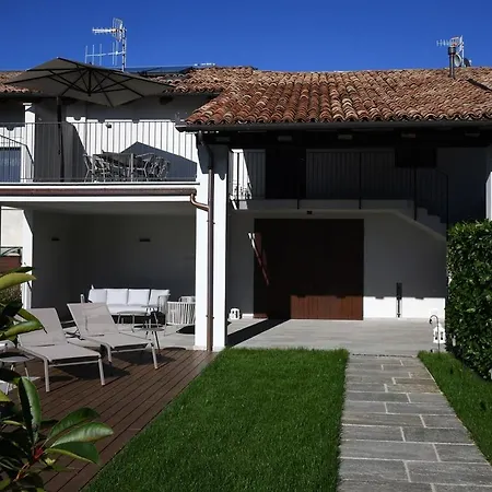 Casa Schiavenza Perno 別荘