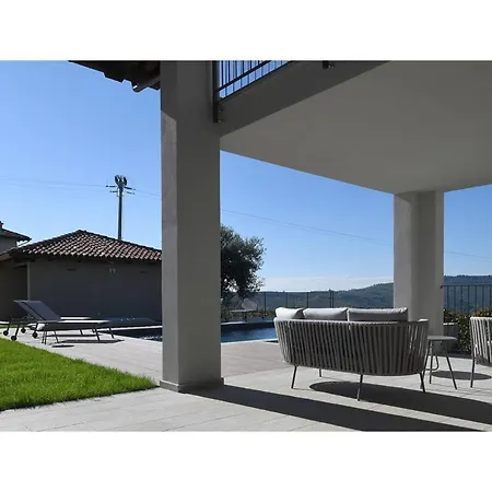 Casa Schiavenza Perno Дом отдыха Монфорте-д'Альба