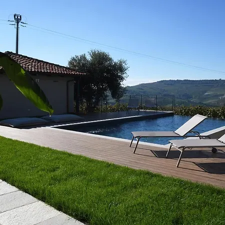 Casa Schiavenza Perno Monforte dʼAlba