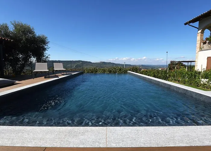 Casa Schiavenza Perno Monforte dʼAlba